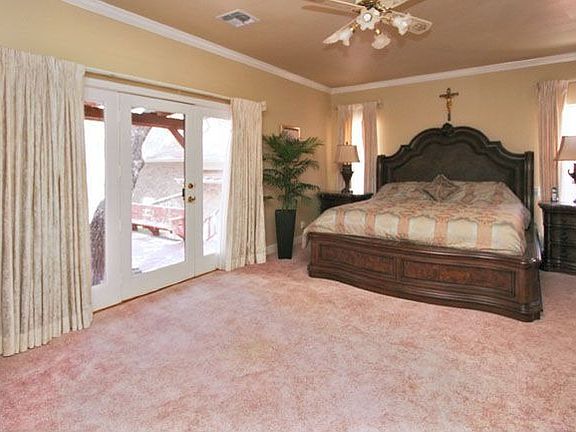 5th image of 3458 River Way