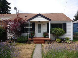 8849 37th Ave SW, Seattle, WA 98126