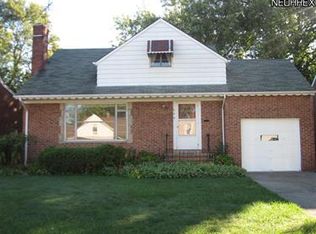 345 Walworth Dr, Euclid, OH 44132