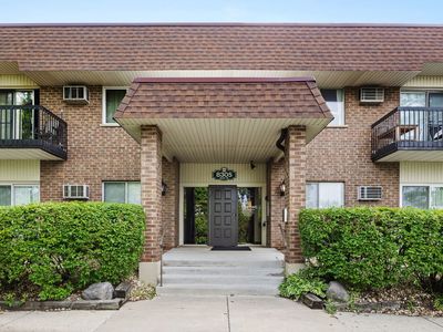 8305 Route 53 APT A19, Woodridge, IL, 60517