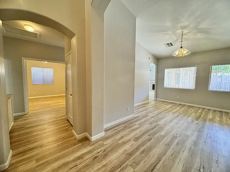 495 N Bluejay Dr — Photo 30