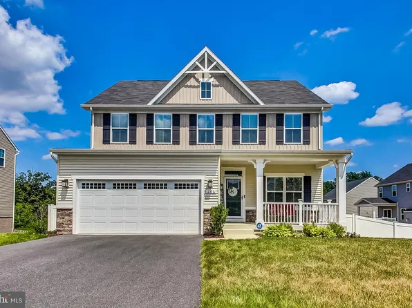 206 Heirloom Way, Stafford, VA 22554