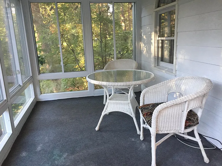 302 Seneca Blvd — Photo 19