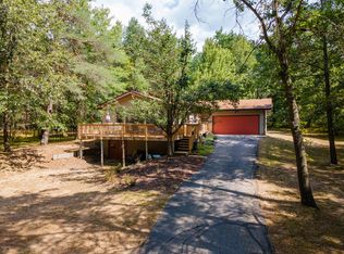 10020 Lost Canyon Dr, Canadian Lake, MI 49346