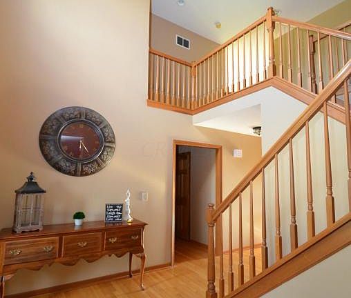 3rd image of 208 Bermuda Dr