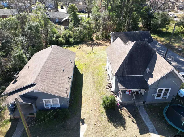 513 W 6th St, Mount Pleasant, TX 75455