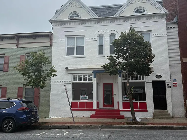 106 S Market St #8 — Photo 2