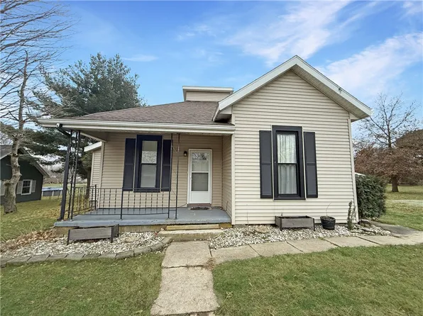 520 W Lincoln St, Westfield, IL 62474