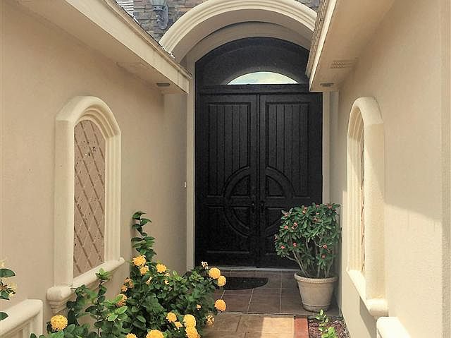 1st image of 311 Bernal St
