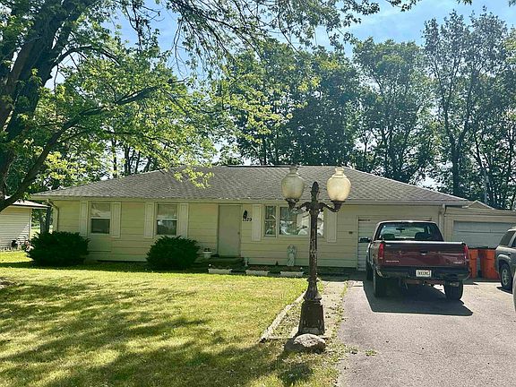2nd image of 1329 S Greenwood Dr