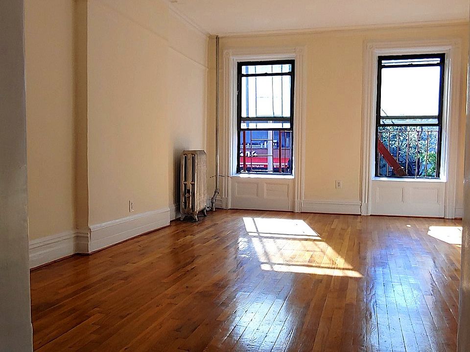 1st image of 305 W 116th St APT 2A