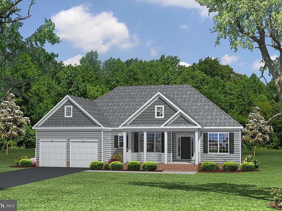 1st image of 22070 Daffodil Ct