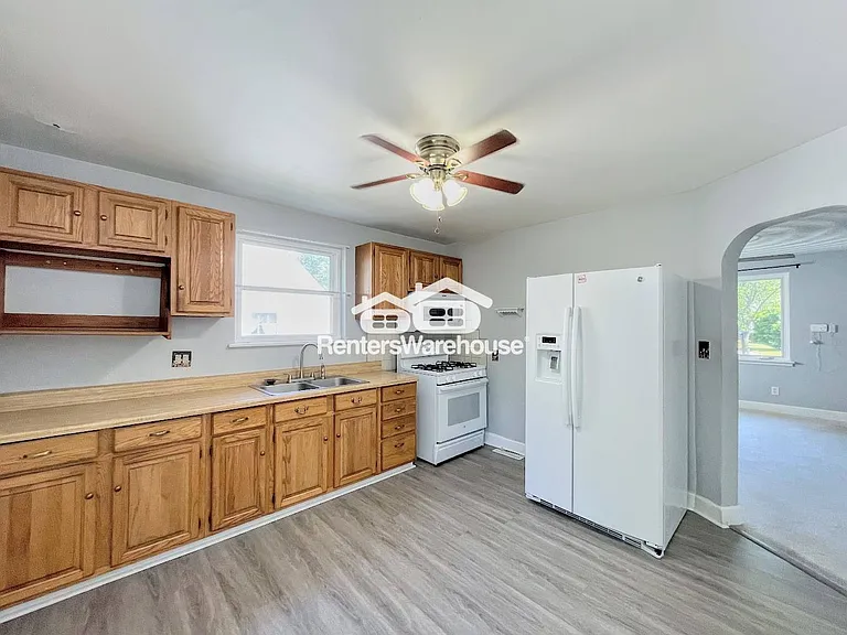 2211 North St — Photo 7