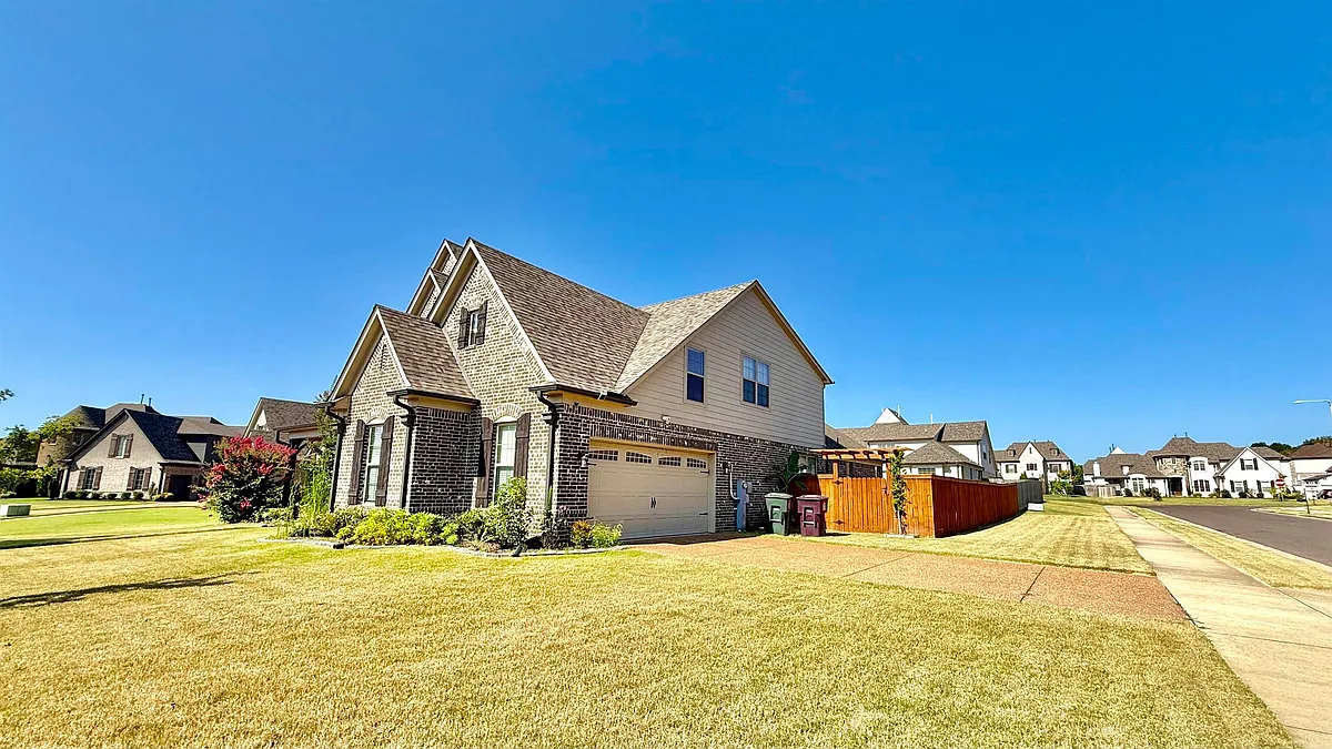 Building Photo - 1245 Fruited Plain Cv