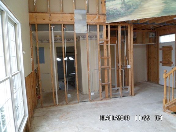 5th image of 1576 Treeline Ct #1576