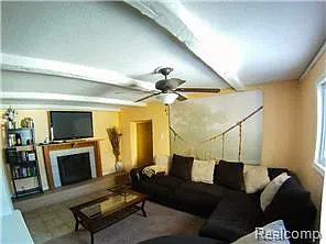 1233 Round Lake Rd photo 1