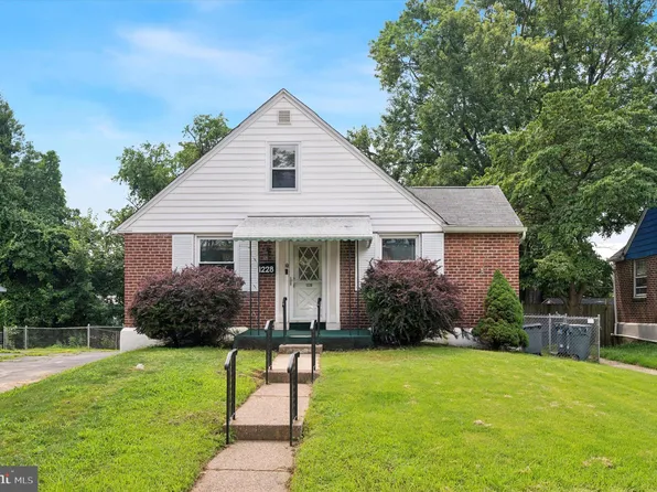 1228 Essex Ave, Woodlyn, PA 19094