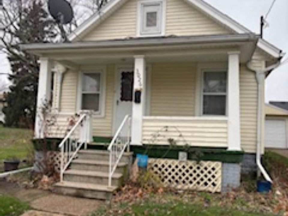 1st image of 3026 Denver Ave
