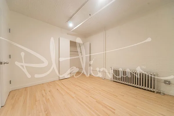 Rented by Platinum Properties | media 25