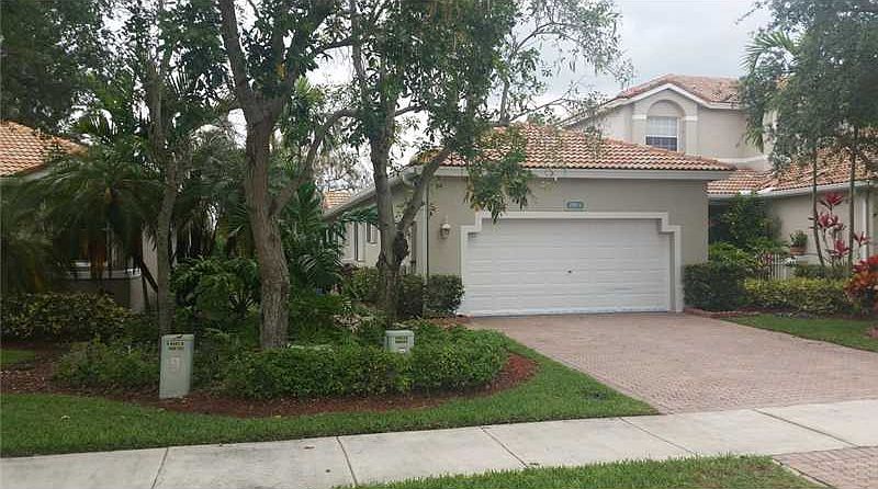 1st image of 7951 S Aragon Blvd Unit 1