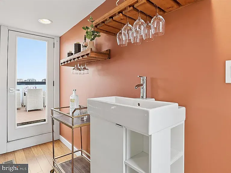 1242 New Jersey Ave NW #2 — Photo 15
