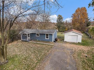 301 N Francisco Rd, Grass Lake, MI 49240