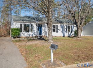 5712 Retriever Rd, North Chesterfield, VA 23237