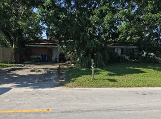 3105 18th St, Vero Beach, FL 32960