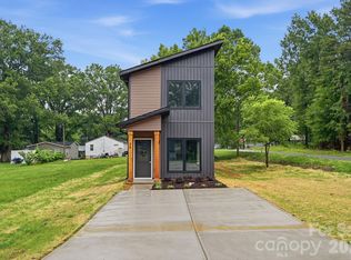 34 Stricker Ave, Concord, NC 28027