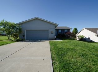 2081 Apple Knoll Ln, Middletown, OH
