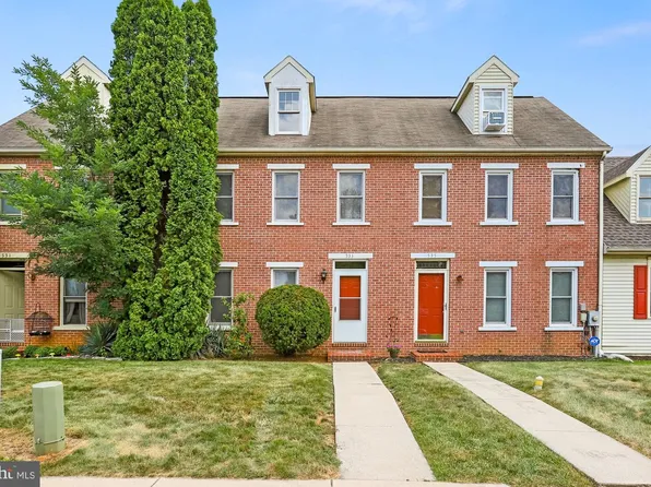 533 Bracken Dr, Chambersburg, PA 17201