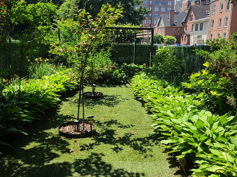 28 Trumbull St #1 — Photo 24