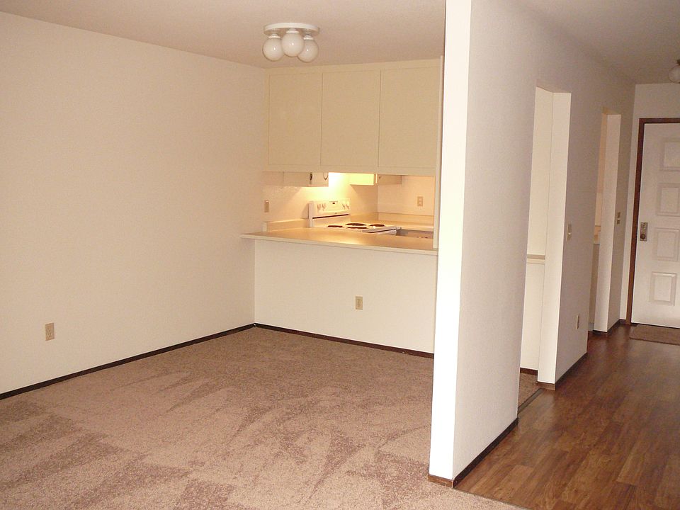 Dining room open to kitchen