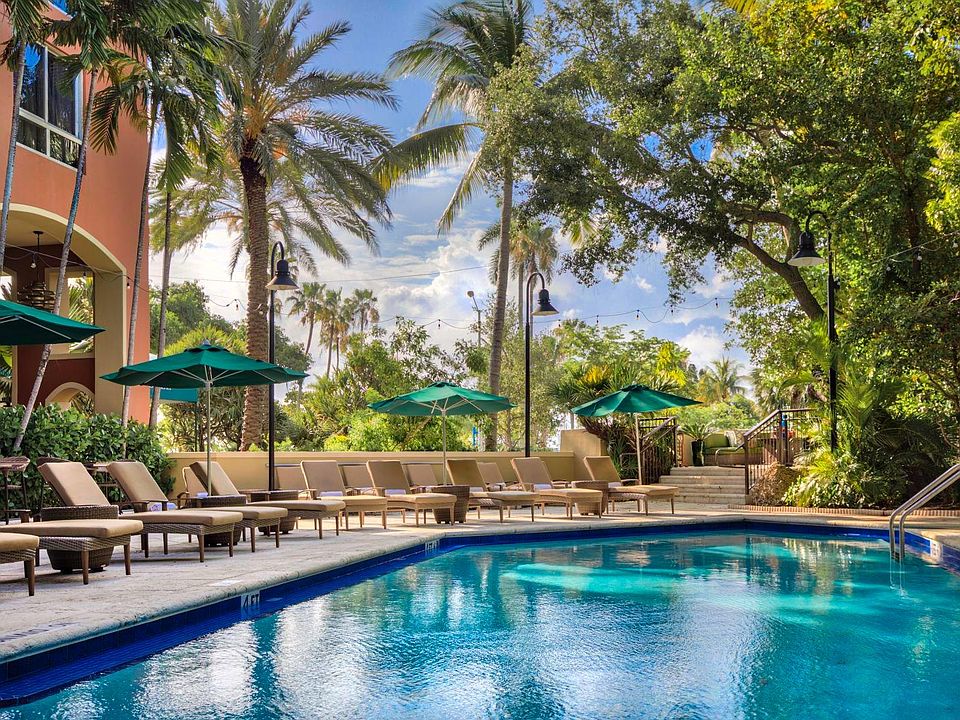 1st image of 2951 S Bayshore Dr #1007