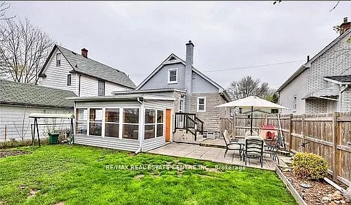 4 bed, $2,300 — Photo 3