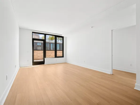 499 President Street image 5 of 36