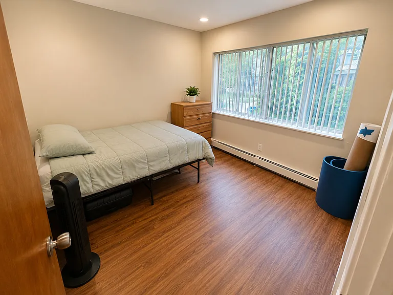 521 Walnut St — Photo 14