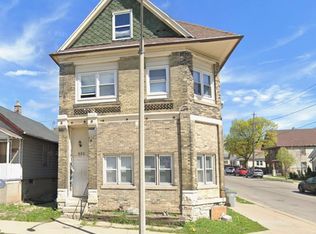 600 W Rogers St #4, Milwaukee, WI 53204