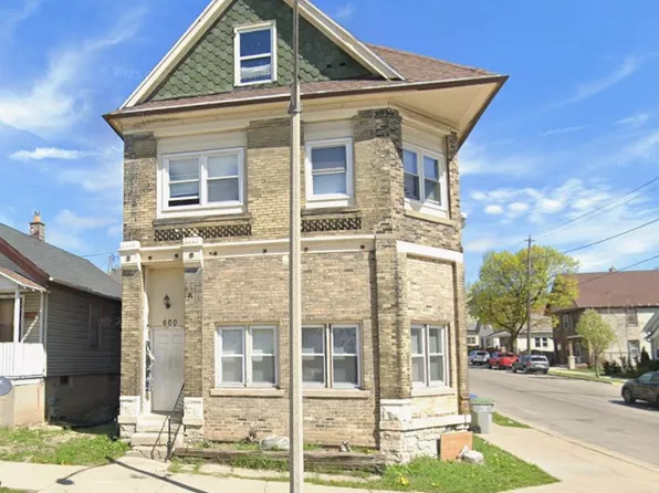 600 W Rogers St #3, Milwaukee, WI 53204