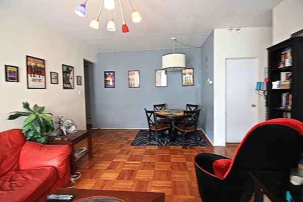 Rented by Mason Group LLC | media 11