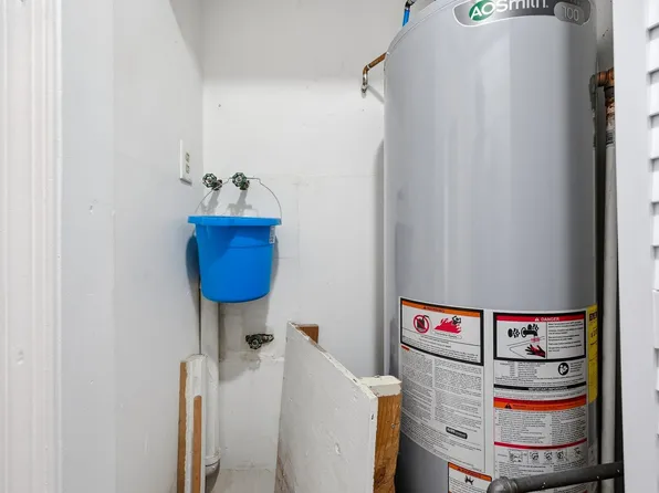 152 6th Street image 13 of 16