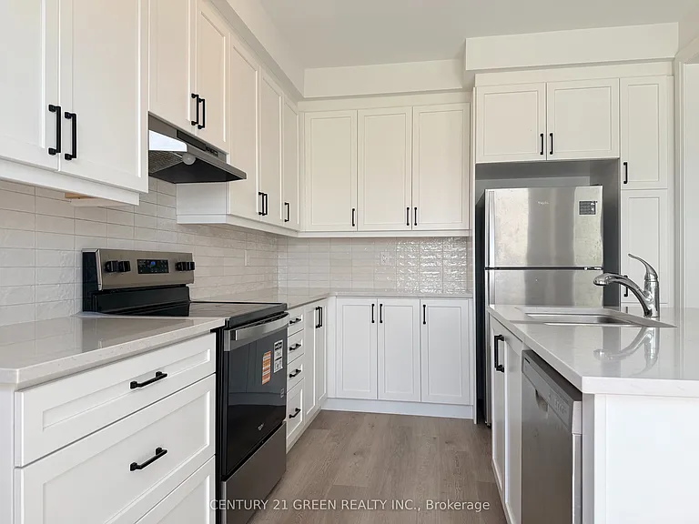 1257 Ferguson Dr #18 — Photo 3