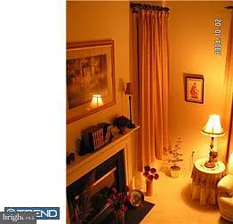 18 Stirling Dr — Photo 2
