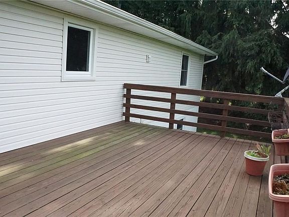 4th image of 1341 Laura Ln