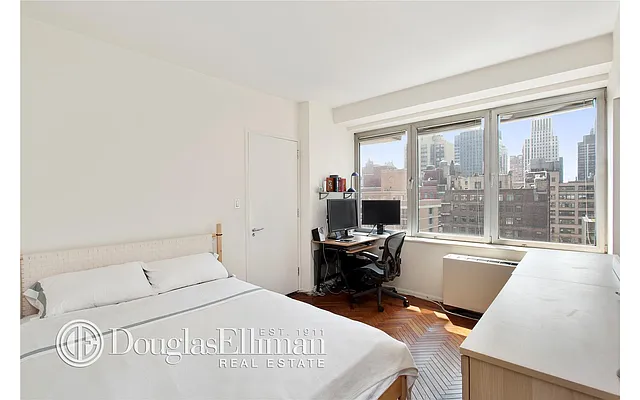 Sold by Douglas Elliman | media 10