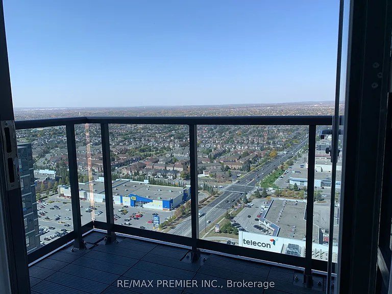 3600 Highway 7 #Penthouse O2 — Photo 29
