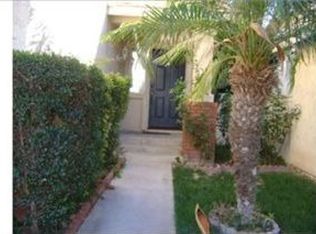 941 Blossomcreek Ln, Corona, CA 92878