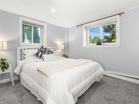 5th image of 64 Bryon Rd APT 1