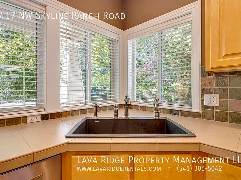 2417 Skyline Ranch Rd — Photo 32
