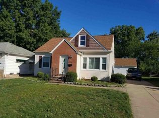 9721 David Rd, Garfield Heights, OH 44125